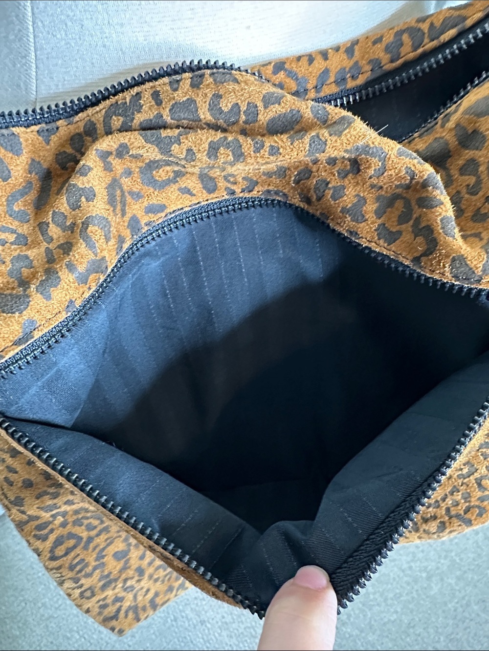 Daniella Lehavi leopard-print suede shoulder/crossbody bag - Picture 6 of 12